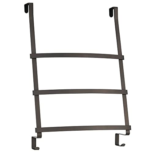 mDesign Over The Door Towel Ladder - Towel Rail with 3 Rungs and 2 Hooks for Bath Towels, Hand Towels or Clothing - Over The Door Towel Rack - Br
