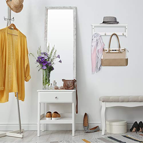 Relaxdays Wall 4 Hooks, HxWxD: 17.5 x 50 x 16 cm, Bamboo, Towel Holder, Hallway Coat Rack, Floating, White, 16 x 50 x 17.5 cm