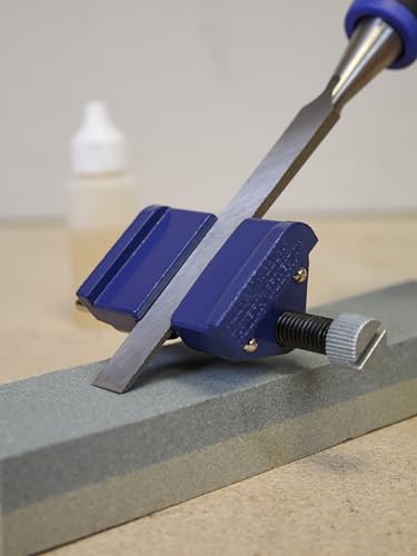 Faithfull FAIOS8CHG Sharpening Kit for Wood Chisels and Metal Blades Includes: Oilstone 200 mm (8 Inch), Honing Guide for Chisels and White Oil