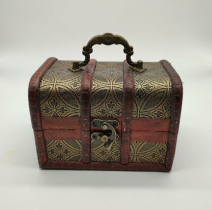 Genérico Wooden Chest. Vintage Wooden Box. 17 x 10 x 10 cm. Gift Chest. Handmade