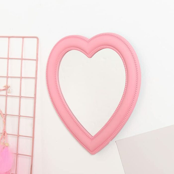 1 Piece Small Heart Shaped Makeup Mirror Tabletop Cosmetic Mirror Heart Makeup Mirror Vanity Makeup Mirror Lovely Mirror Wall Desktop Cosmetic Mi