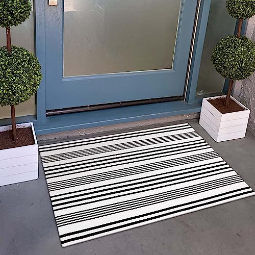 LEEVAN Black and White Striped Door Mat 24'' x 35'' Washable Hand-Woven Front Door Rug, Reversible Front Door Mats Outdoor Farmhouse Striped Laye