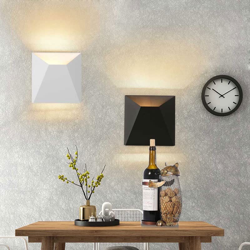 N/A Holder Shelf Metal Sculpture Practical Sculpture Wine Stand Home Decoration Interior Crafts