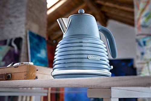 De'Longhi Scolpito Kettle,1.5 liters, 360° swivel base, Stainless steel, KBZS3001.AZ, Mineral Blue