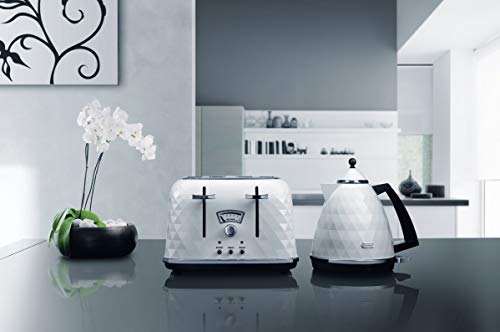 De'Longhi Brillante KBJ3001W Kettle - White