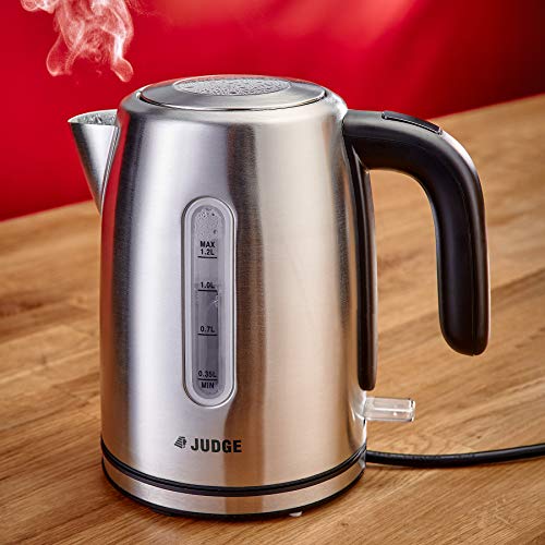 Judge JEA85 Electric Kettle, Fast Boil, Quiet, Stainless Steel, Energy-Efficient in Gift Box 1.2L 2200W - 2 Year Guarantee