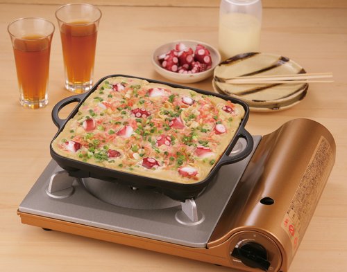 Iwatani Takoyaki Grill Pan, Medium, Black
