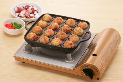 Iwatani Takoyaki Grill Pan, Medium, Black