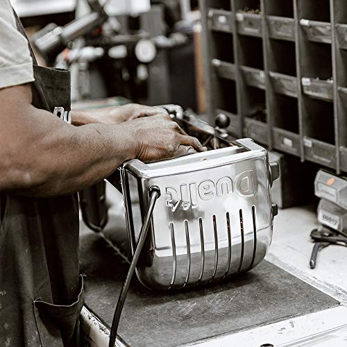 Dualit Classic 4 Slice Vario Toaster - Stainless steel, hand built in the UK - Replaceable ProHeat® elements - Heat two or four slots, defrost br